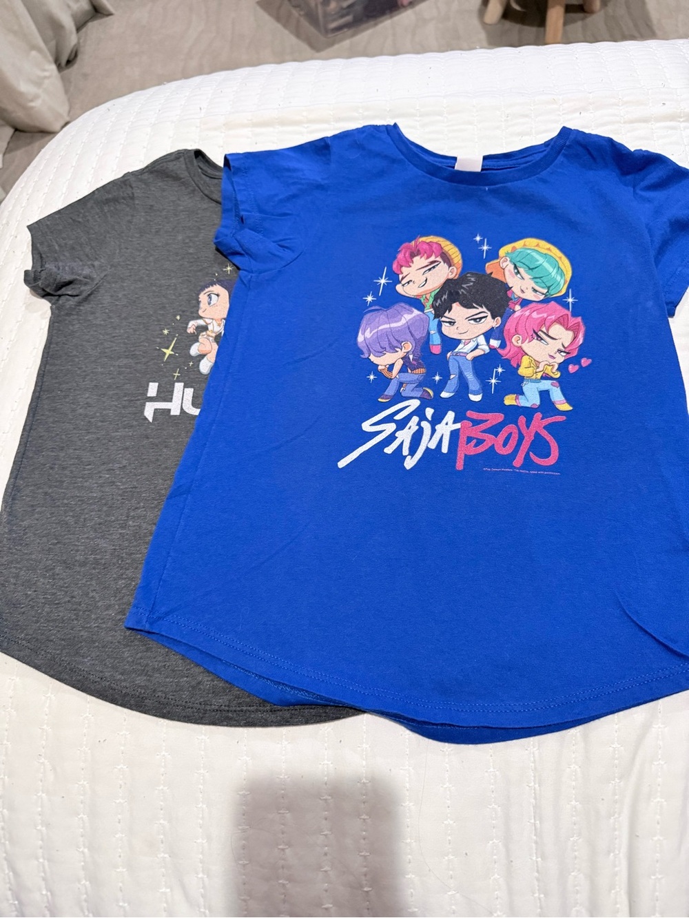 K-Pop Bundle Girls Graphic Tees- Charcoal Gray and Blue Size Small (6-7) - Picture 2 of 8